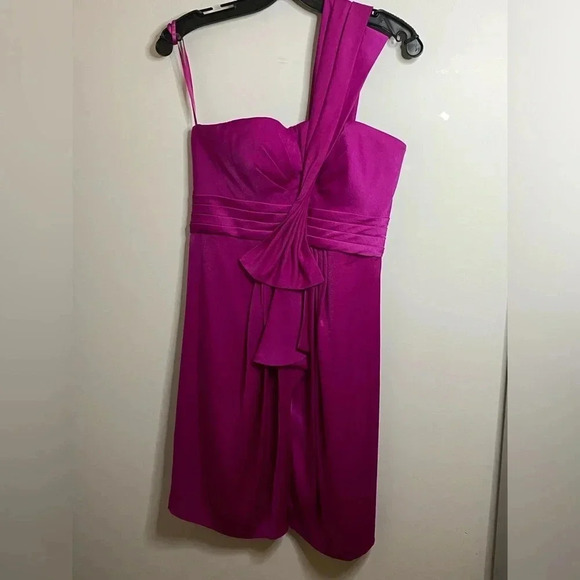 BCBGMaxAzria ‘Palais’ One Shoulder Formal Pink Dress Pleated/Draped Details -SZ4 - Picture 2 of 8